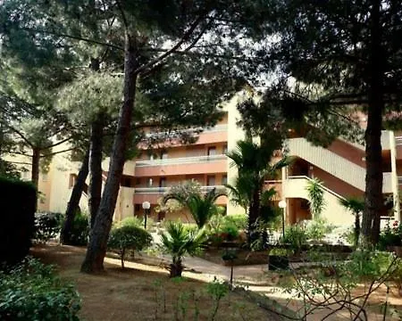 Amiraute Daire *